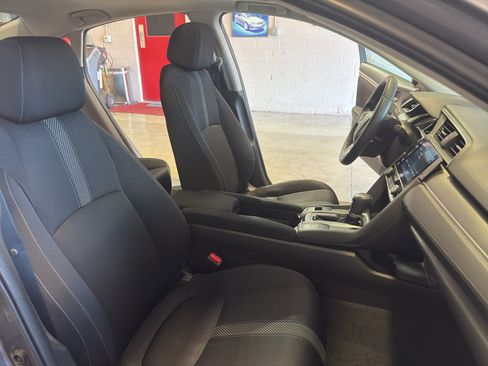 Used 2018 Honda Civic EX image 23