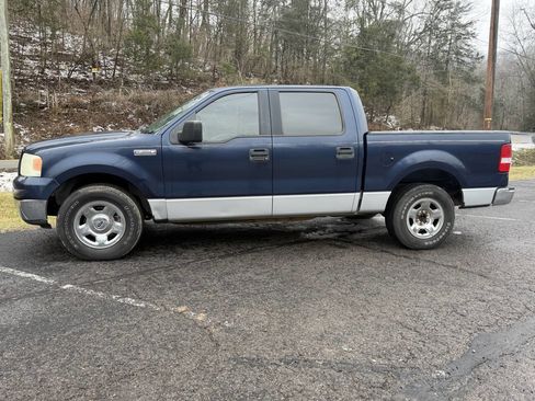 Used 2005 Ford F150 XLT image 9
