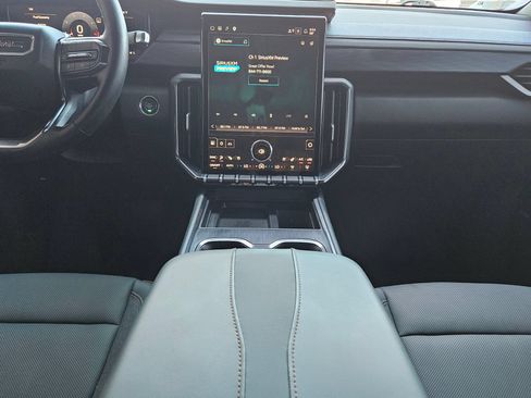 Used 2024 GMC Acadia AT4 w/ Super Cruise Package AWD/4WD image 10