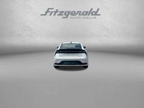 New 2026 Toyota Prius Plug-In Hybrid FWD image 6