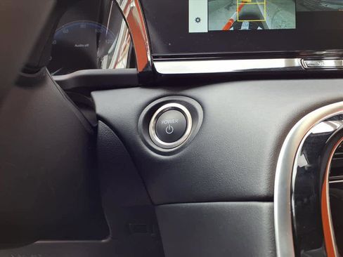 Used 2025 Toyota Mirai XLE RWD image 13