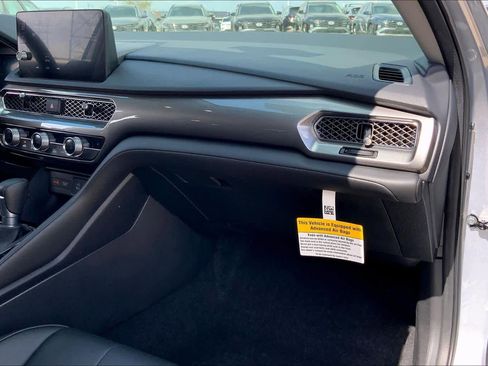 Certified 2026 Acura Integra FWD image 18