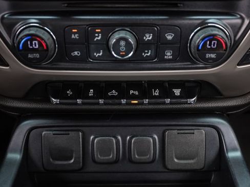 Used 2015 GMC Sierra 3500 Denali w/ Duramax Plus Package AWD/4WD image 33