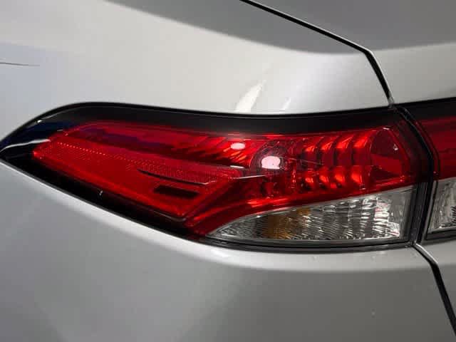 Used 2024 Toyota Corolla LE FWD image 10