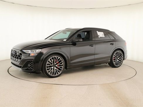 New 2026 Audi SQ8 Prestige image 13