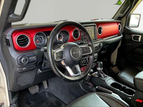 Used 2020 Jeep Gladiator Rubicon image 18