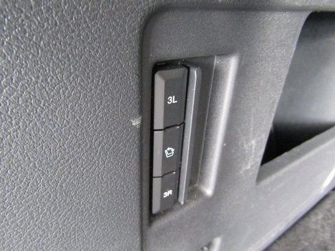 Used 2024 Ford Expedition Max XLT image 32