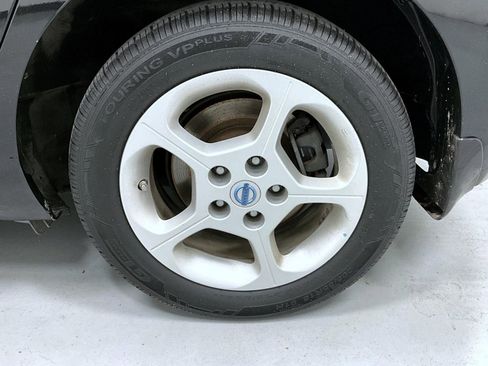 Used 2012 Nissan Leaf SL image 21