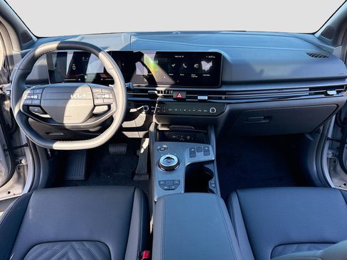 New 2026 Kia Sportage X-Line image 3