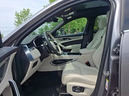 Used 2026 Jaguar F-PACE R-Dynamic S AWD/4WD image 12