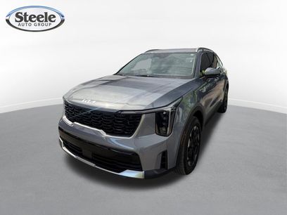 Used 2025 Kia Sorento S