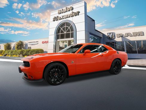 Used 2022 Dodge Challenger R/T Scat Pack w/ 1320 Drag Pack image 10