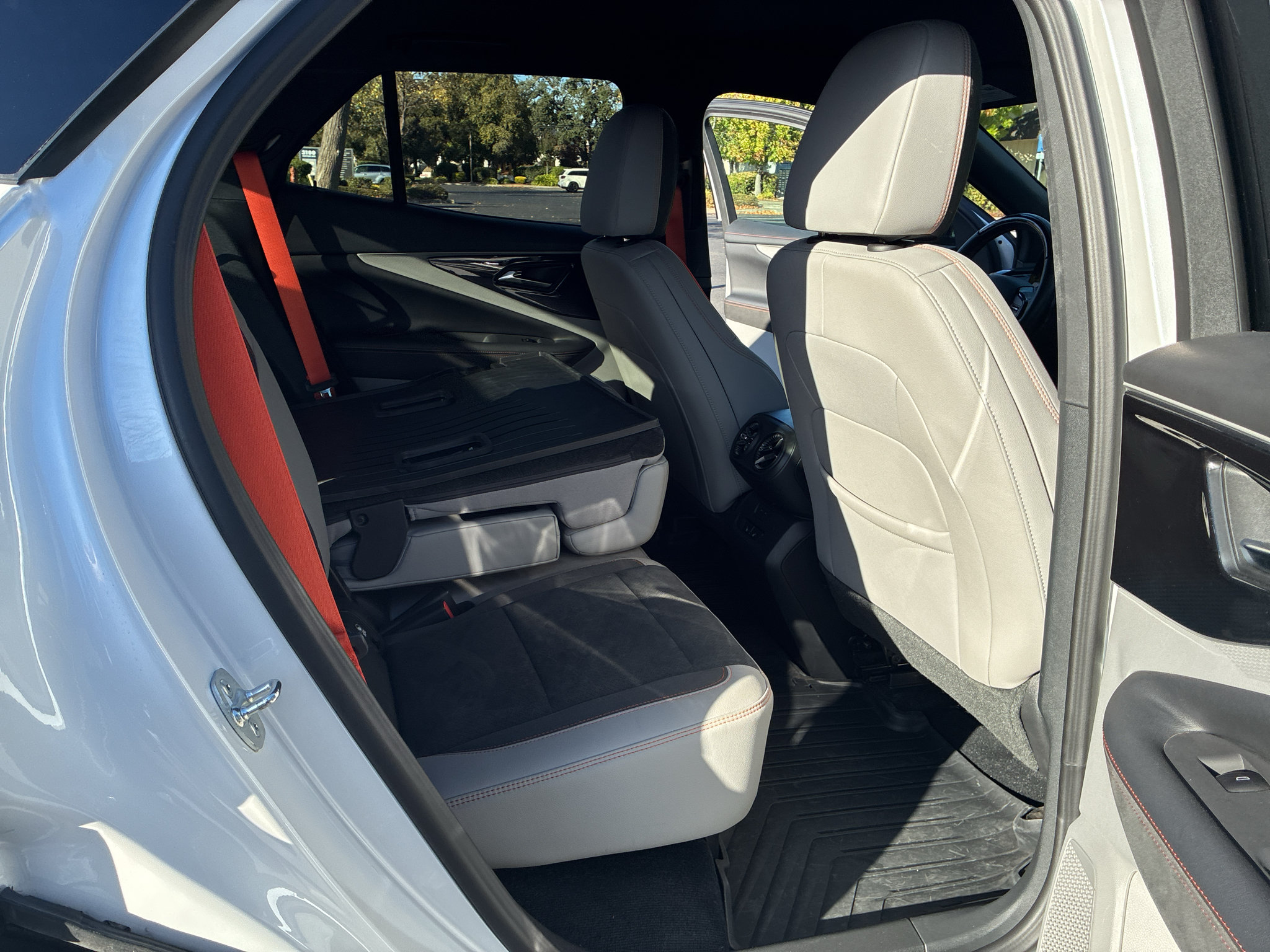 Used 2025 Chevrolet Blazer EV SS AWD/4WD image 41