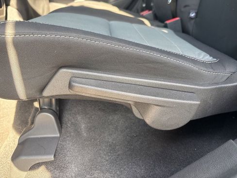 Used 2015 Ford Escape SE image 30