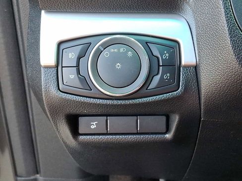 Used 2016 Ford Explorer XLT w/ Equipment Group 202A image 24