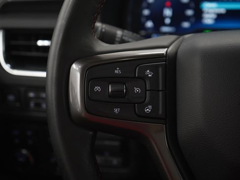 Used 2024 Chevrolet Suburban RST w/ Luxury Package AWD/4WD image 27
