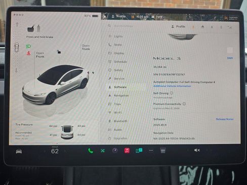 Used 2024 Tesla Model 3 Standard Range RWD image 3