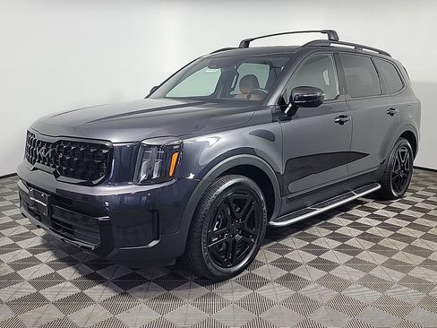 Certified 2025 Kia Telluride EX X-Line AWD/4WD image 12
