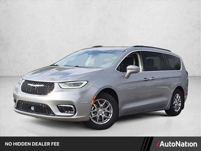 Used 2021 Chrysler Pacifica Touring w/ Cold Weather Group