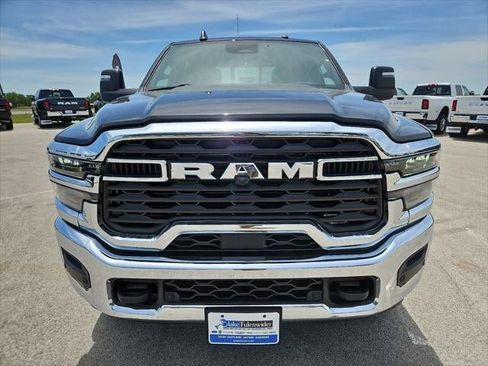 New 2026 RAM 2500 Tradesman AWD/4WD image 42