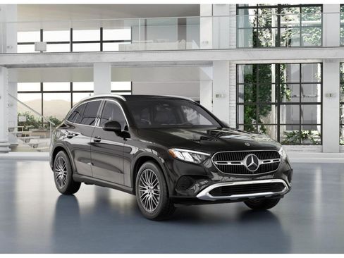 New 2026 Mercedes-Benz GLC 300 image 11