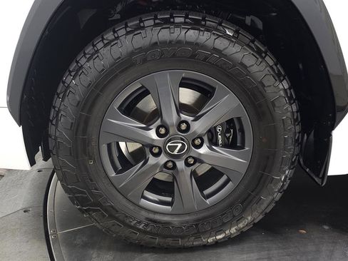 Certified 2025 Lexus LX 700h Overtrail image 13