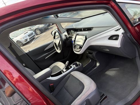 Used 2020 Chevrolet Bolt LT image 14
