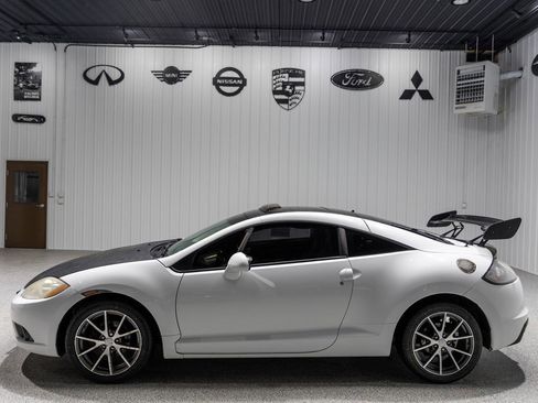 Used 2011 Mitsubishi Eclipse GS Sport image 3