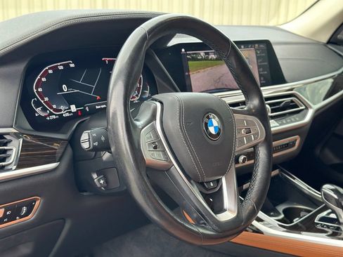 Used 2021 BMW X7 xDrive40i w/ Premium Package AWD/4WD image 18