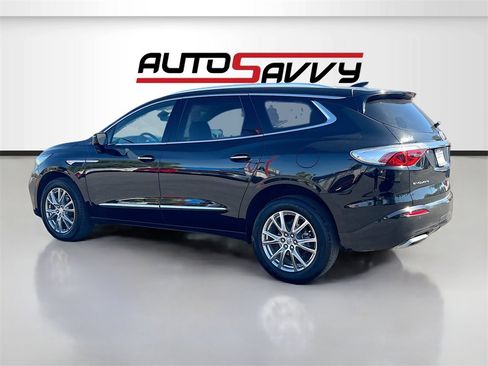 Used 2023 Buick Enclave Premium w/ Experience Buick Package image 5