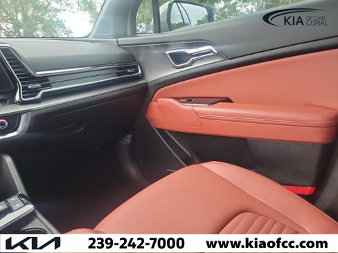 Certified 2024 Kia Sportage SX FWD image 18