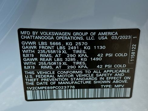 Used 2023 Volkswagen ID.4 Pro RWD image 28