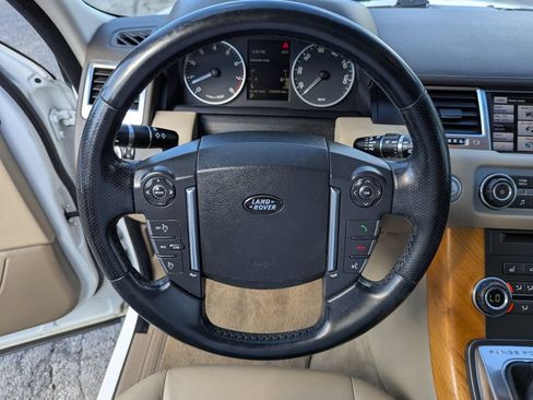 Used 2013 Land Rover Range Rover Sport HSE AWD/4WD image 47