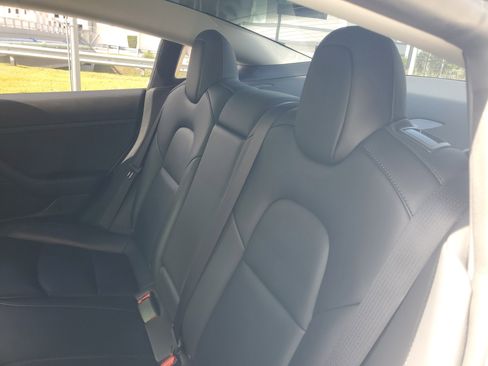 Used 2023 Tesla Model 3 Standard Range RWD image 13