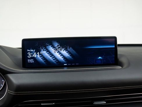 Used 2024 Genesis GV80 2.5T image 25