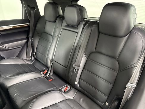 Certified 2015 Porsche Cayenne Turbo AWD/4WD image 22