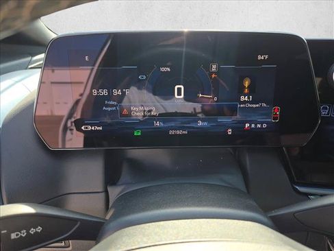 Used 2024 Chevrolet Equinox EV LT FWD image 11