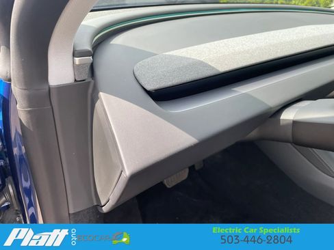 Used 2025 Tesla Model 3 Long Range RWD image 23