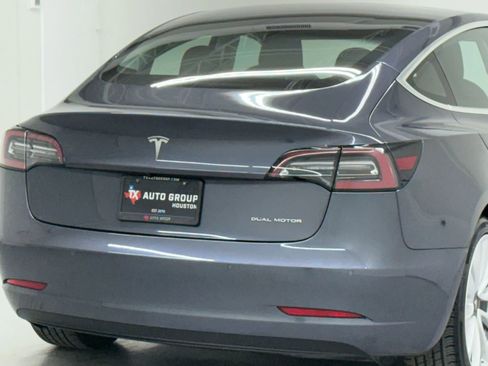 Used 2018 Tesla Model 3 Long Range image 11