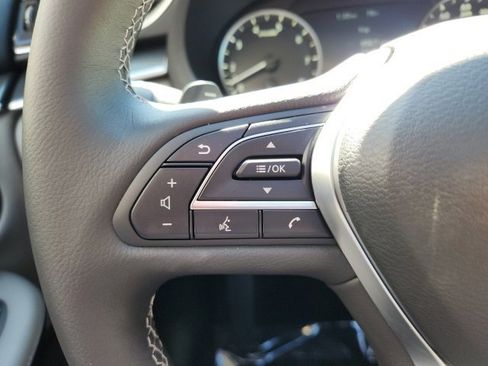 Used 2025 INFINITI QX50 Luxe image 34