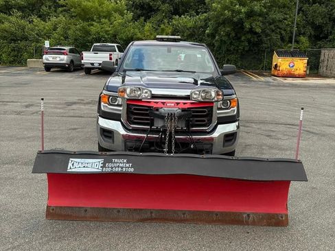 Used 2018 GMC Sierra 2500 4x4 Regular Cab image 4