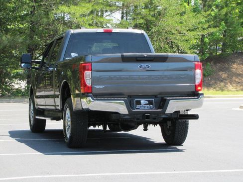 Used 2020 Ford F250 XL w/ STX Appearance Package image 11