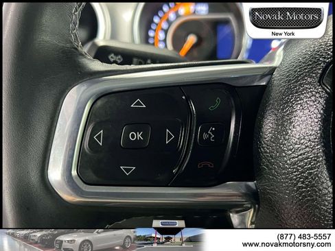 Used 2022 Jeep Wrangler Unlimited Sahara w/ Cold Weather Group image 20