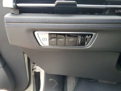 New 2026 Cadillac Escalade IQ Sport 1 w/ LPO, ONYX Package AWD/4WD image 34