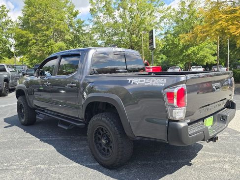 Used 2021 Toyota Tacoma TRD Off-Road image 27