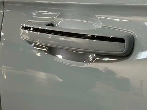 New 2026 Lincoln Navigator L Reserve AWD/4WD image 15
