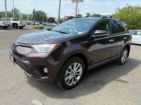 Used 2018 Toyota RAV4 Limited w/ All Weather Liner Package AWD/4WD image 4