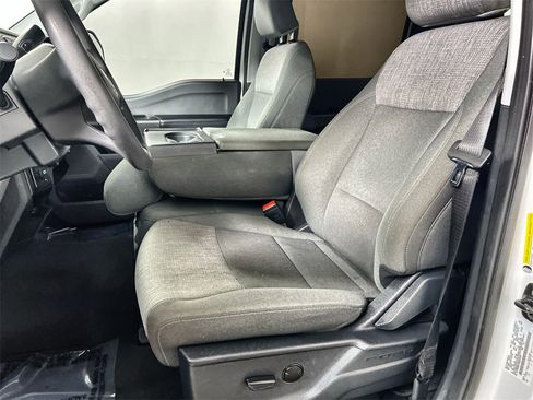 Used 2025 Ford F250 XLT image 13