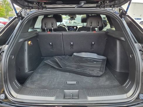 Certified 2024 Chevrolet Trax RS w/ Sunroof Package FWD image 10