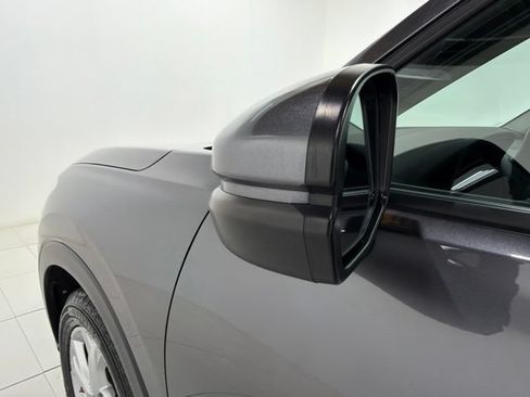 Used 2024 Honda HR-V LX image 9